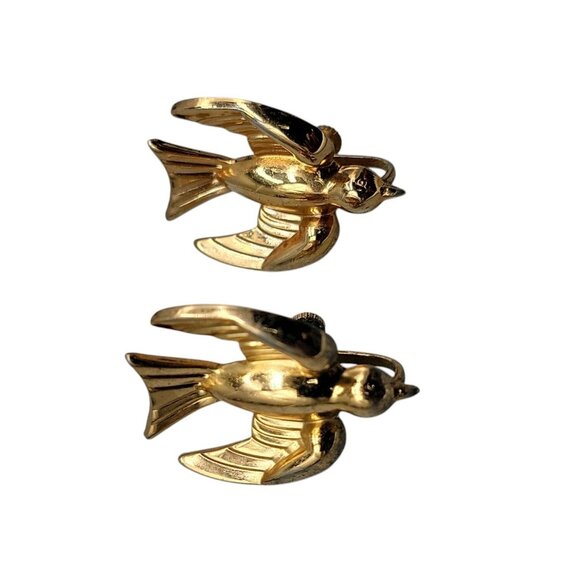 Coro Pegasus Sparrow ScrewBack Earrings Gold Tone VTG Original Hallmark 1940s - Picture 10 of 15